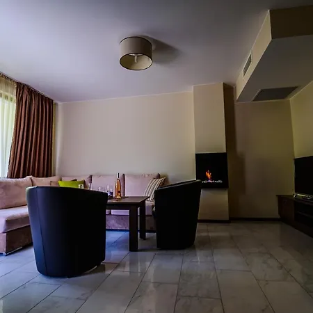 Relax 4* أوجنيانوفو